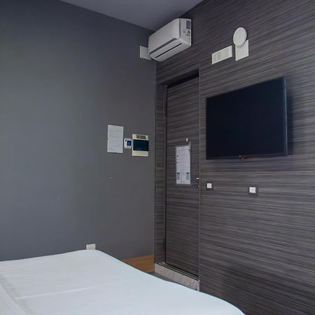 Beb Umberto I Napoli Hotell Exteriör bild