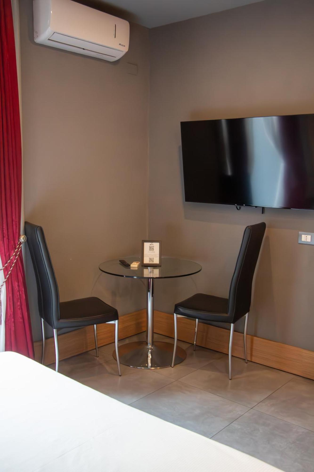 Beb Umberto I Napoli Hotell Exteriör bild