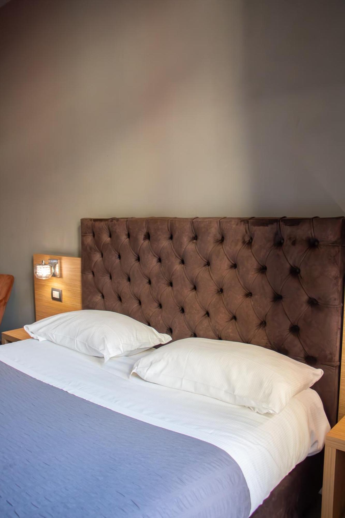 Beb Umberto I Napoli Hotell Exteriör bild