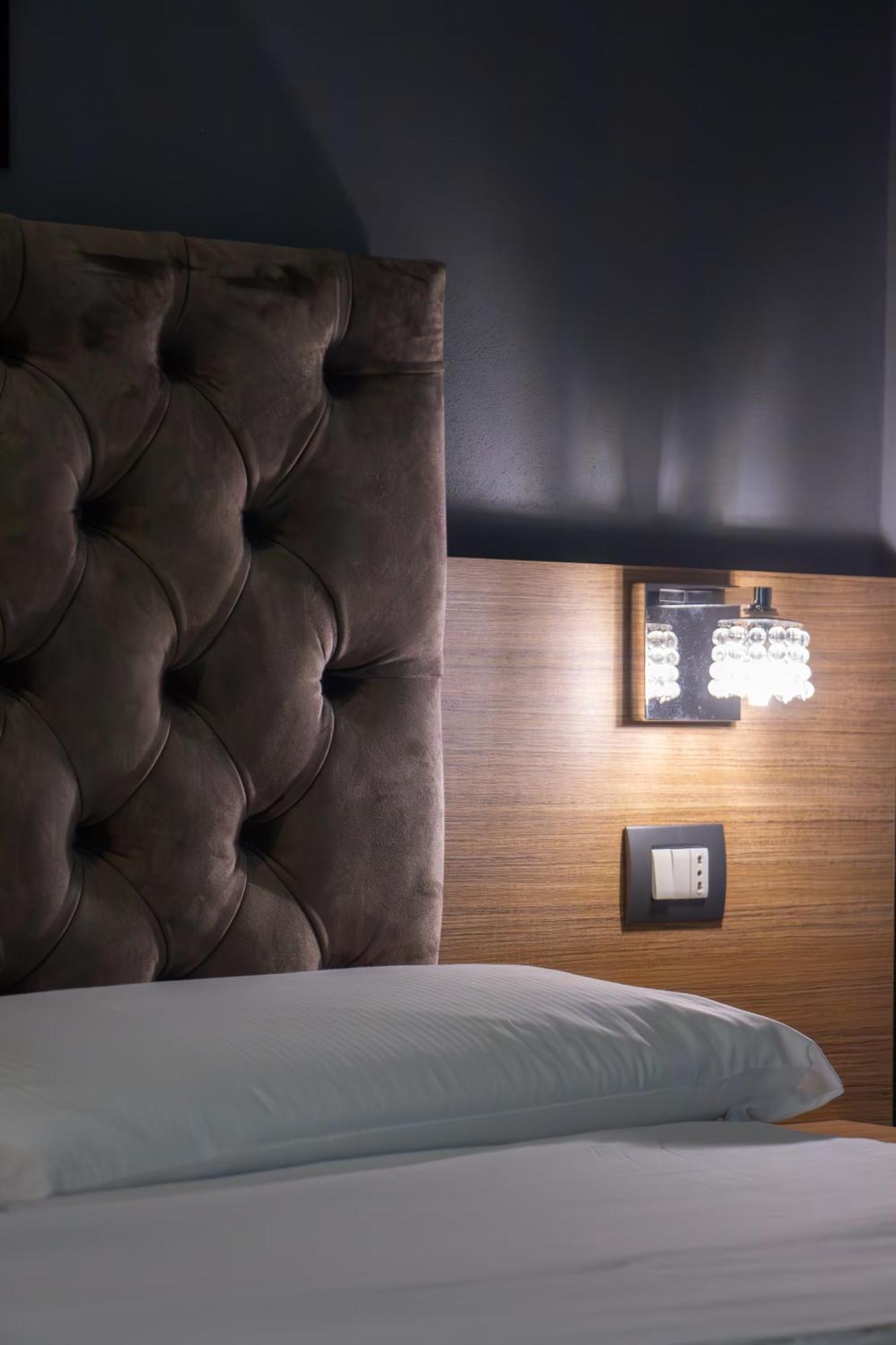 Beb Umberto I Napoli Hotell Exteriör bild